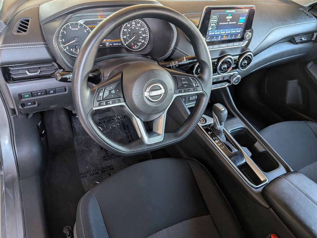 Used 2025 Nissan Sentra SV FWD image 16