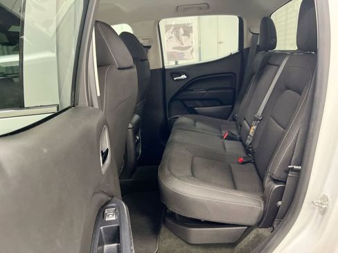 Used 2017 GMC Canyon SLE AWD/4WD image 22
