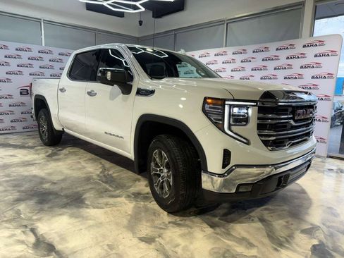 Used 2025 GMC Sierra 1500 SLT image 5
