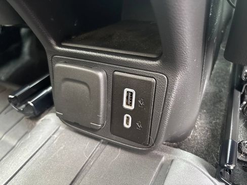Used 2024 Buick Encore GX Avenir w/ Avenir Technology Package AWD/4WD image 21