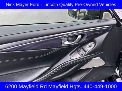 Used 2017 INFINITI Q60 Red Sport 400 image 20