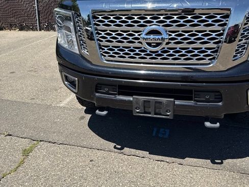 Used 2017 Nissan Titan Platinum Reserve AWD/4WD image 3