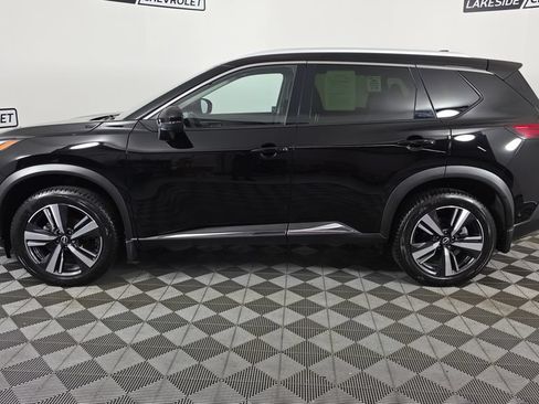 Used 2023 Nissan Rogue Platinum AWD/4WD image 3