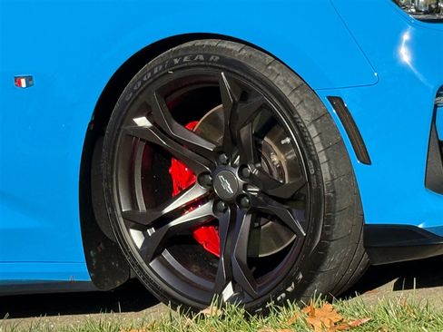 Used 2022 Chevrolet Camaro SS image 34