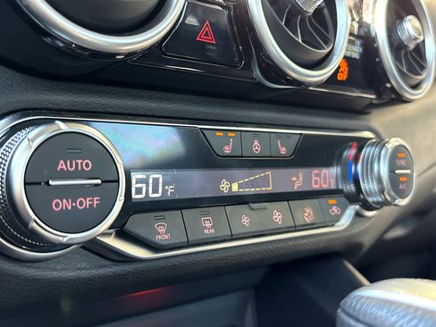 Used 2025 Nissan Sentra SV w/ All-Weather Package image 8