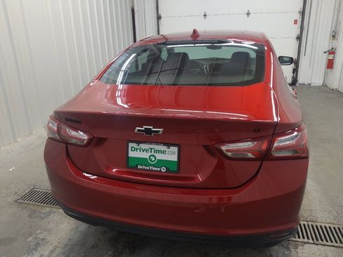 Used 2021 Chevrolet Malibu LT w/ Leather Package FWD image 7