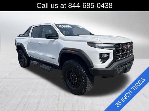 Used 2024 GMC Canyon AT4X w/ AT4X AEV Edition AWD/4WD image 3