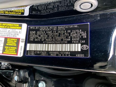 Used 2025 Toyota Camry LE FWD image 32