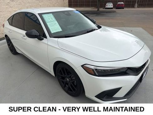 Used 2023 Honda Civic Sport image 5