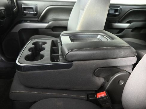 Used 2018 Chevrolet Silverado 1500 LT w/ All Star Edition image 31