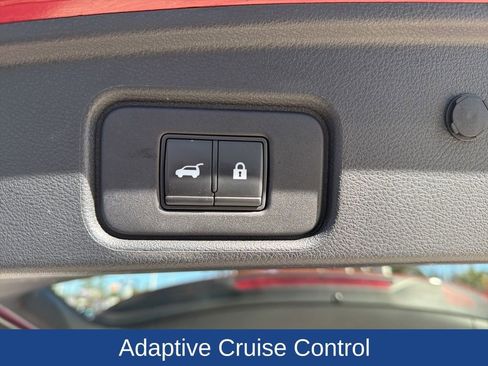 Used 2022 Nissan Pathfinder SL w/ SL Premium Package image 8