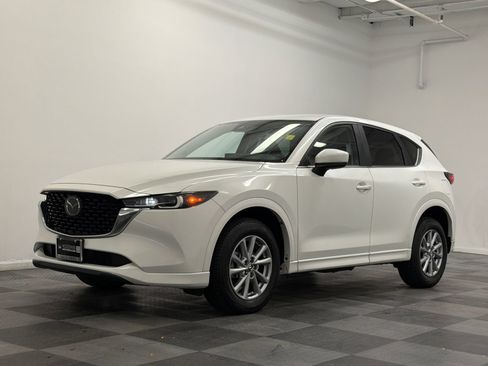 Used 2024 MAZDA CX-5 AWD 2.5 S w/ Select Package image 1