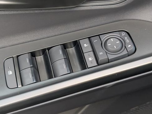 New 2026 Toyota bZ XLE image 26