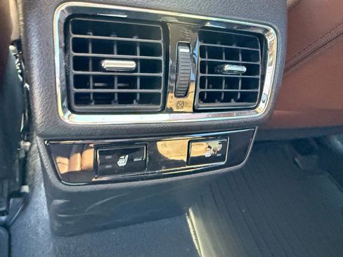 Used 2017 Subaru Outback 3.6R Touring w/ Popular Package #5A image 10