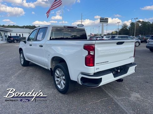 Used 2022 Chevrolet Silverado 1500 Custom w/ Safety Confidence Package image 15