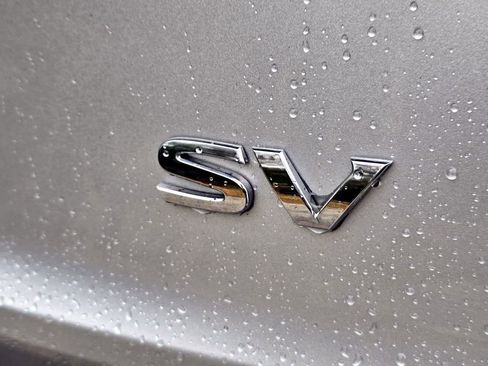 Used 2023 Nissan Rogue SV image 7