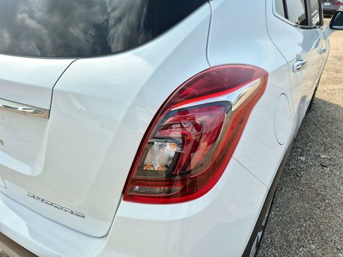 Used 2019 Buick Encore Preferred image 11