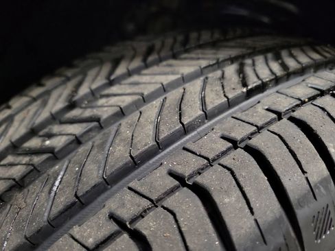 Used 2025 Chevrolet Equinox EV LT image 11