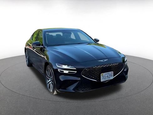 Used 2025 Genesis G70 2.5T AWD/4WD image 3