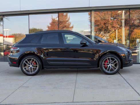 New 2026 Porsche Macan S image 8