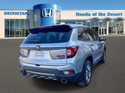 Used 2023 Honda Passport TrailSport image 7