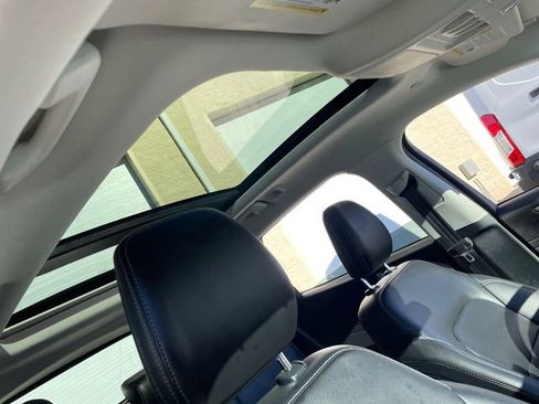 Used 2021 Ford Escape SEL image 42