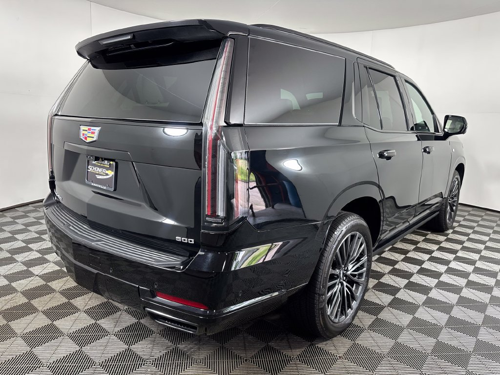 Used 2025 Cadillac Escalade Sport Platinum AWD/4WD image 5