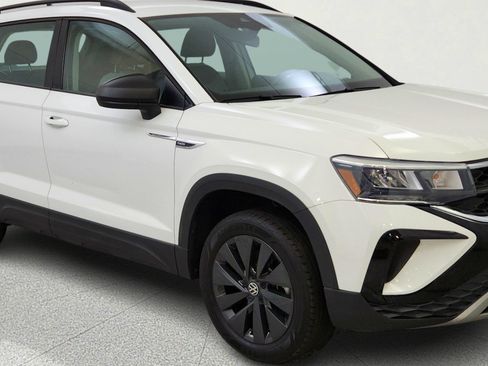 Used 2022 Volkswagen Taos S w/ IQ Drive S Package FWD image 1