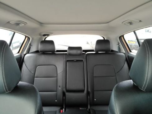 Used 2018 Kia Sportage EX w/ EX Technology Package FWD image 37