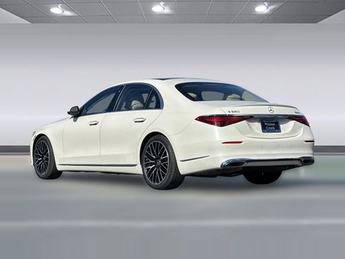 Certified 2022 Mercedes-Benz S 580 4MATIC Sedan image 3