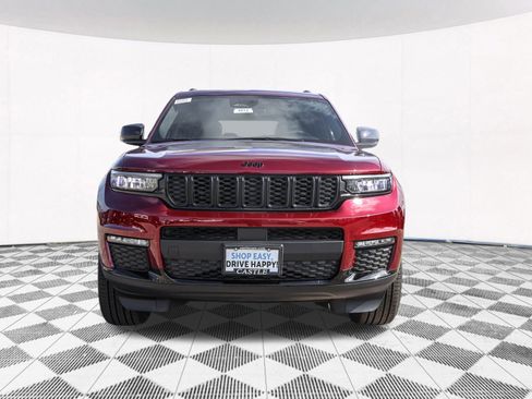 New 2025 Jeep Grand Cherokee L Limited w/ Black Appearance Package image 15