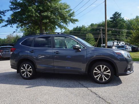 Used 2023 Subaru Forester Limited AWD/4WD image 4