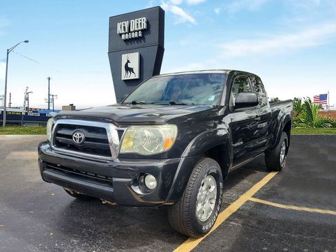 Used 2005 Toyota Tacoma 4x4 Access Cab image 1