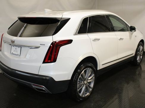 Used 2025 Cadillac XT5 Premium Luxury image 4