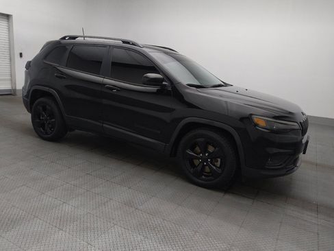 Used 2019 Jeep Cherokee Latitude Plus image 11