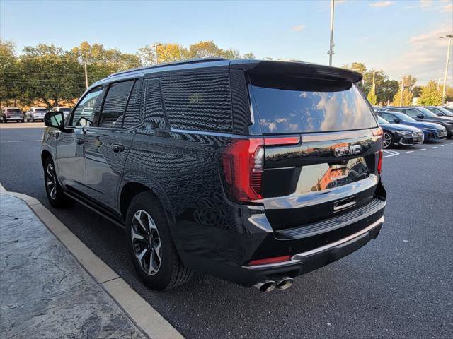 Used 2026 GMC Yukon AT4 Ultimate w/ LPO, Illumination Package AWD/4WD image 11