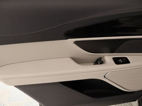 New 2026 Lincoln Nautilus Premier w/ Jet Appearance Package AWD/4WD image 16