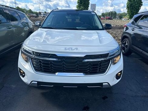 Used 2025 Kia Seltos S FWD image 2