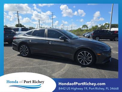 Used 2021 Hyundai Sonata Limited w/ Preferred Accessory Package