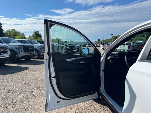Used 2026 Buick Envista Preferred FWD image 14