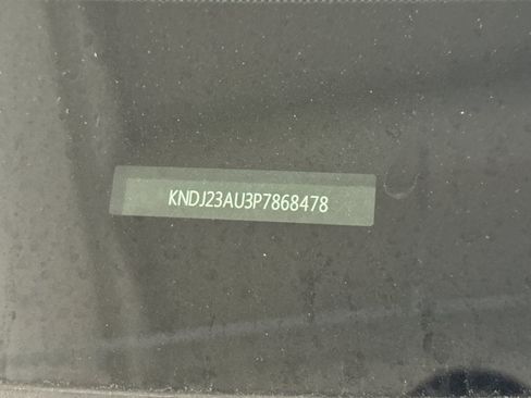 Used 2023 Kia Soul LX w/ Option Group 015 image 3