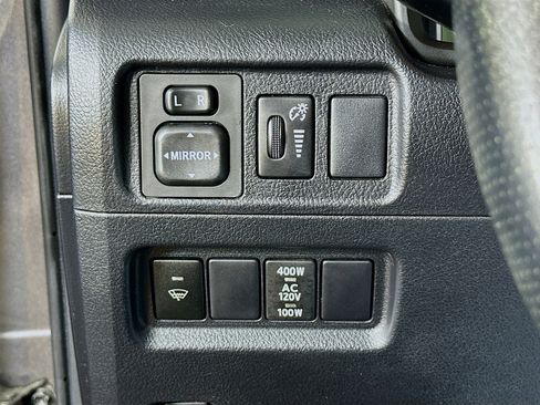 Used 2014 Toyota 4Runner SR5 Premium image 16