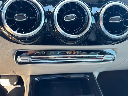 Used 2021 Mercedes-Benz GLA 250 image 27