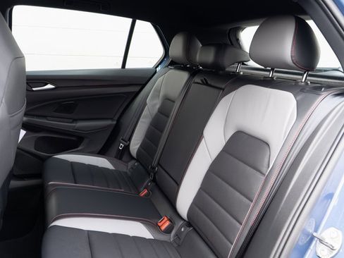 New 2026 Volkswagen GTI Autobahn image 9