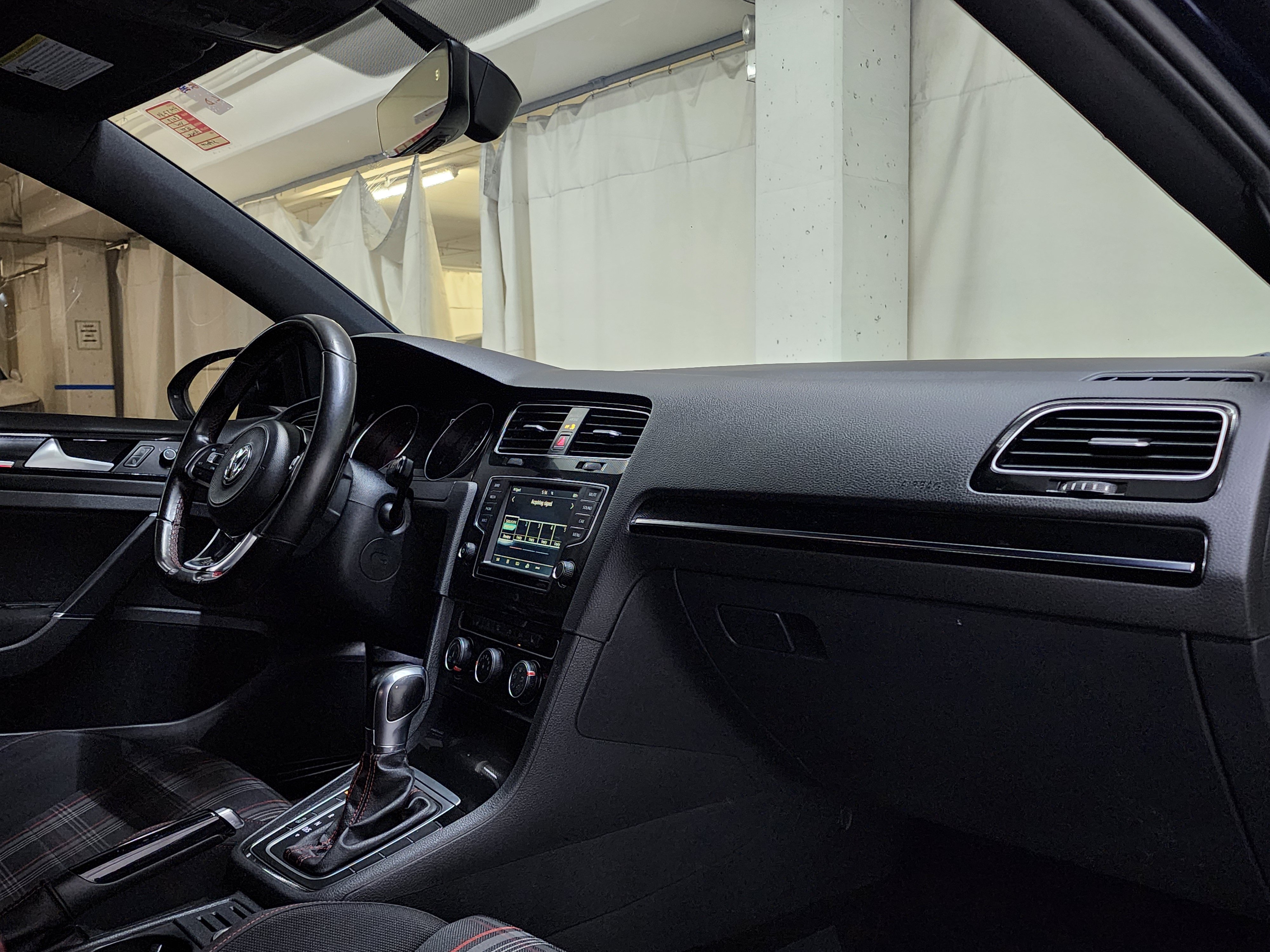 Used 2017 Volkswagen GTI S FWD image 23