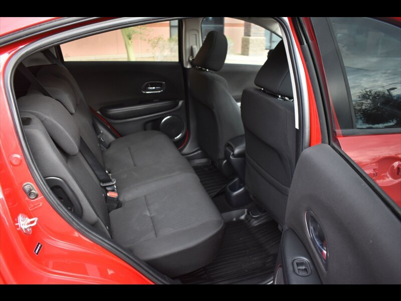 Used 2018 Honda HR-V EX image 25