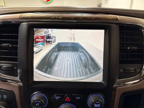 Used 2017 RAM 3500 Laramie Longhorn image 31