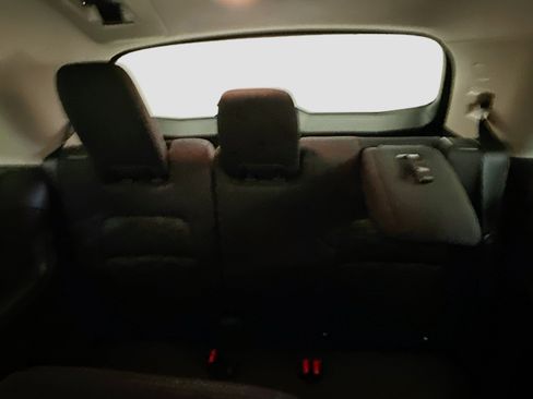 Used 2025 Nissan Pathfinder SV image 29