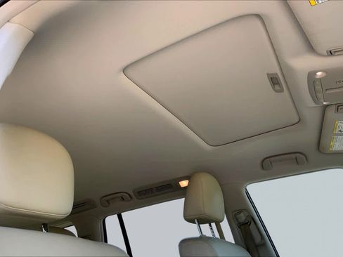 Used 2019 INFINITI QX80 Luxe w/ Proassist Package RWD image 14