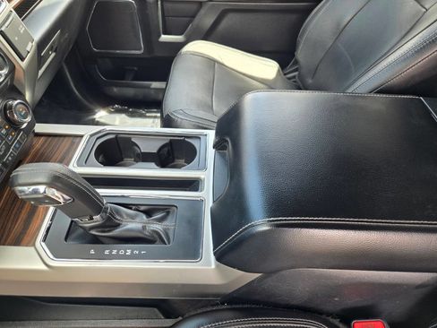 Used 2015 Ford F150 Lariat w/ Equipment Group 501A Mid RWD image 25